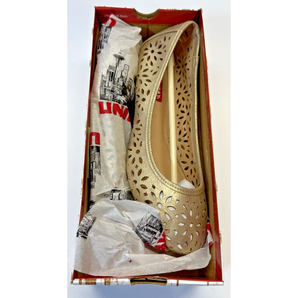 Unionbay Tanya Ballet Flat Women's Size 9 Gold Comfort Slip On Casual New in Box - Picture 8 of 11